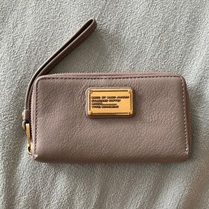 Marc Jacob’s Grey Wristlet Wallet